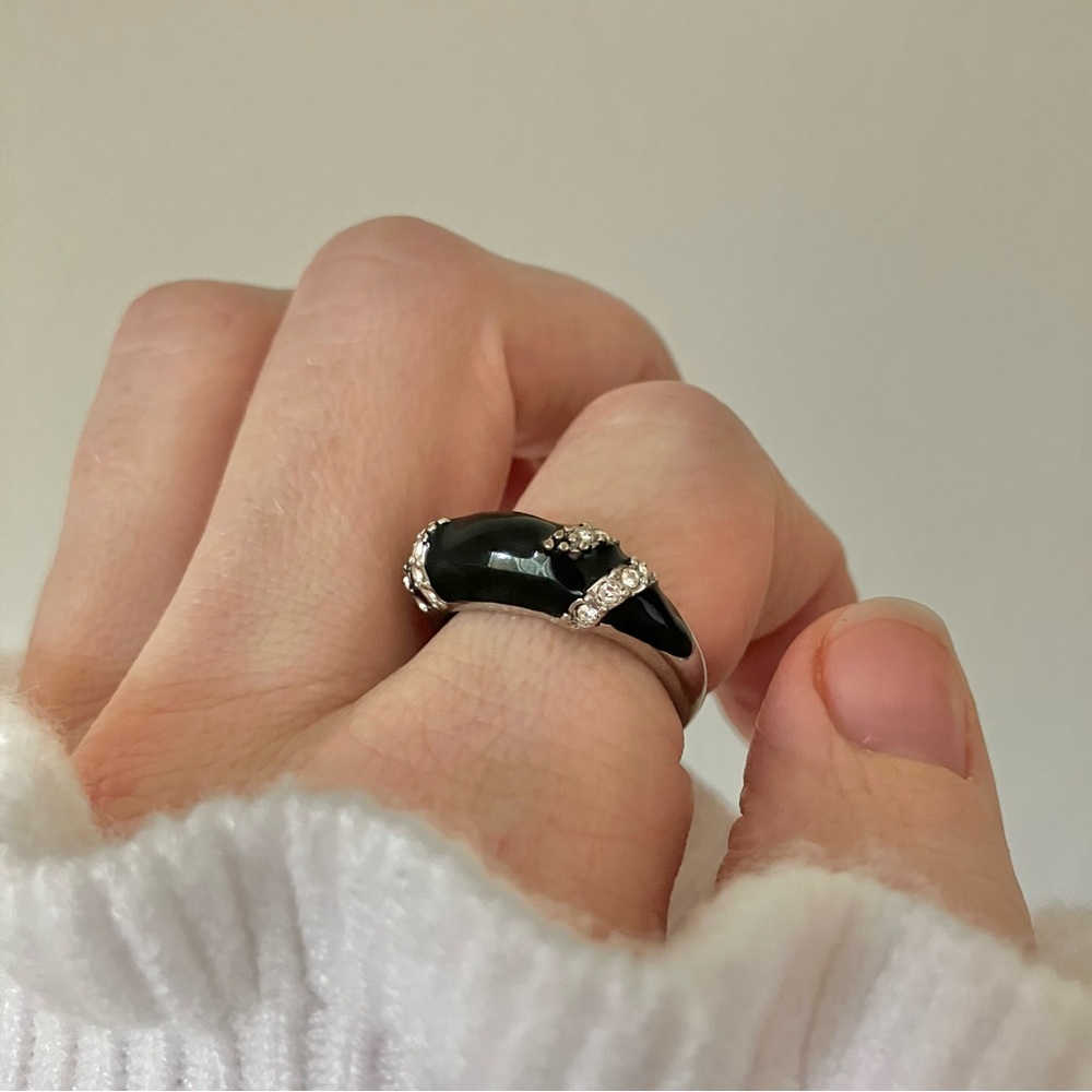 NRT Black Enamel Rhinestone Encrusted Avon Ring “Syrinx” Silver Band Swirl Goth